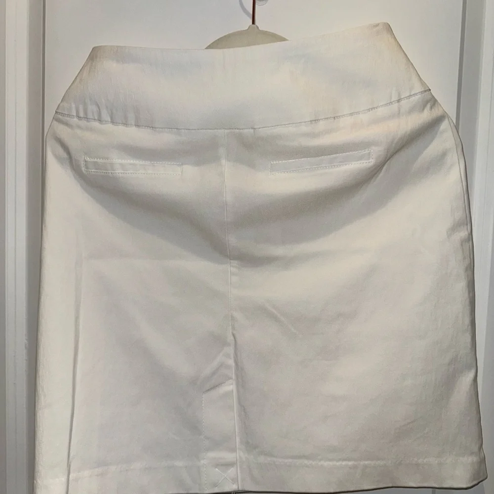 NWT Lulu-B Women’s White 4-Pocket Pull On Stretch Summer Skirt With Shorts Sz 4 - Picture 3 of 11